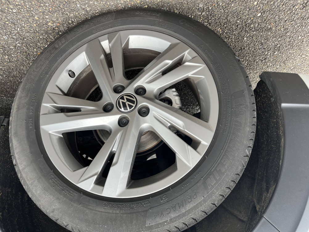 Acheter Volkswagen Taigo Taigo 1.0 TSI 110 DSG7 R-Line 5p occasion dans les concessions du Groupe Faurie