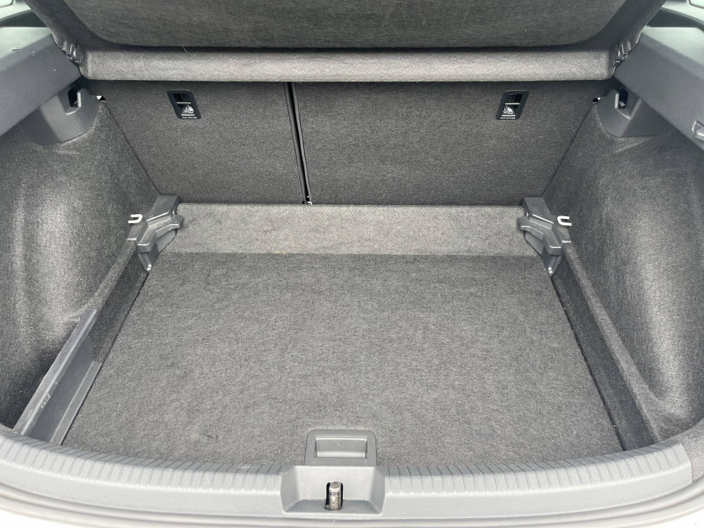 Acheter Volkswagen Taigo Taigo 1.0 TSI 110 DSG7 R-Line 5p occasion dans les concessions du Groupe Faurie