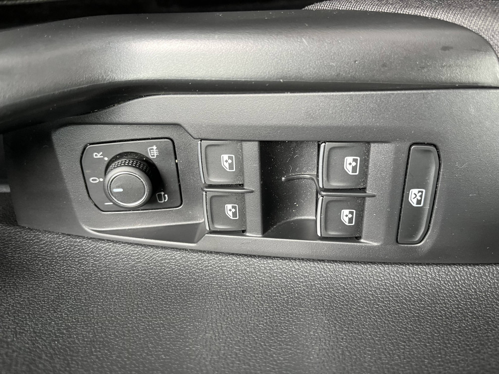 Acheter Volkswagen Taigo Taigo 1.0 TSI 110 DSG7 R-Line 5p occasion dans les concessions du Groupe Faurie