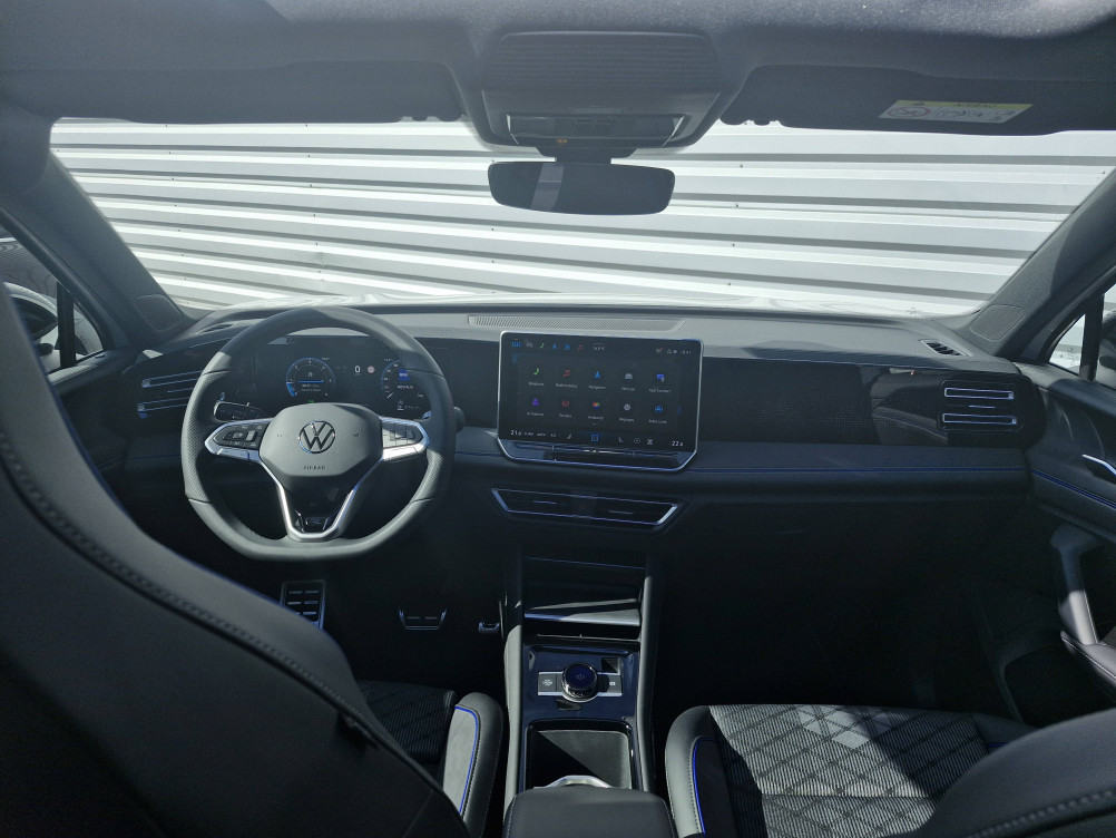 Acheter Volkswagen Tiguan Tiguan 2.0 TDI 150ch DSG7 R-Line 5p neuf dans les concessions du Groupe Faurie