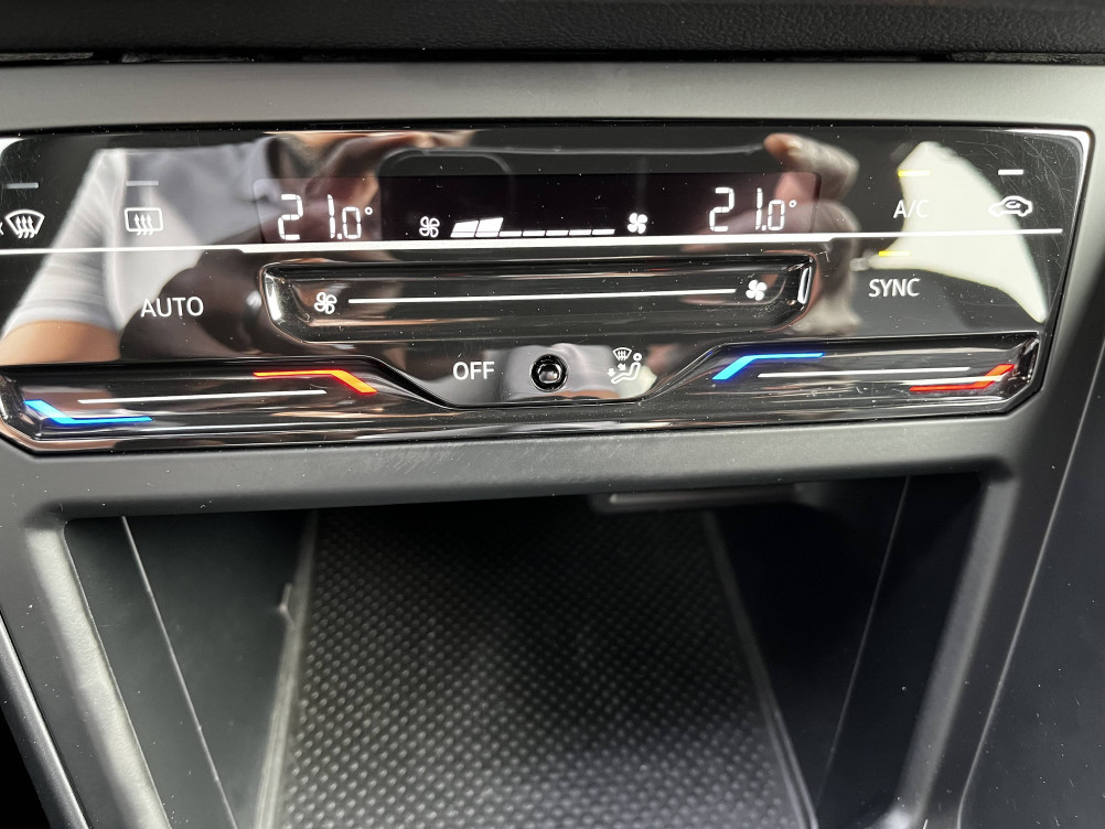 Acheter Volkswagen Polo Polo 1.0 TSI 95 S&S DSG7 R-Line 5p occasion dans les concessions du Groupe Faurie