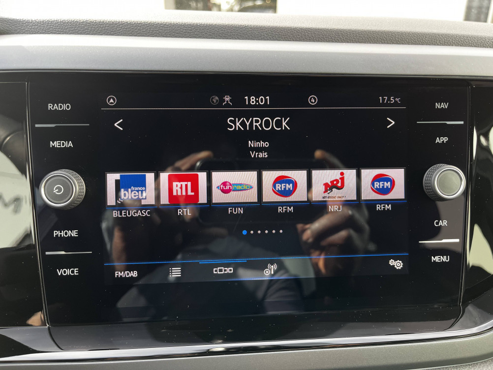 Acheter Volkswagen Polo Polo 1.0 TSI 95 S&S DSG7 R-Line 5p occasion dans les concessions du Groupe Faurie