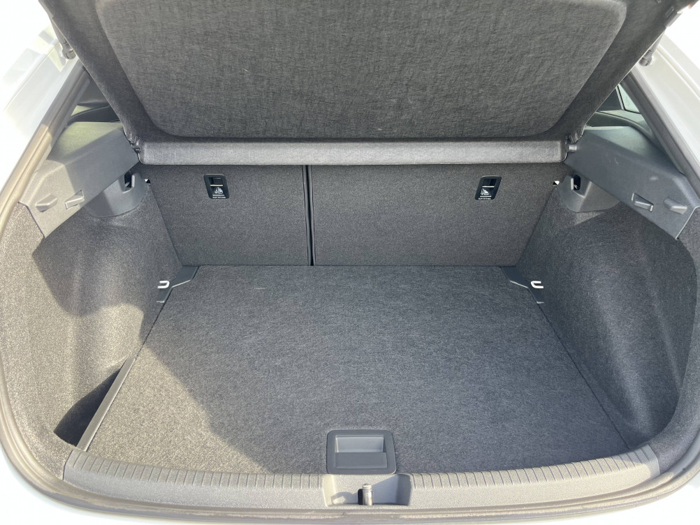 Acheter Volkswagen Taigo Taigo 1.0 TSI 110 DSG7 R-Line 5p occasion dans les concessions du Groupe Faurie