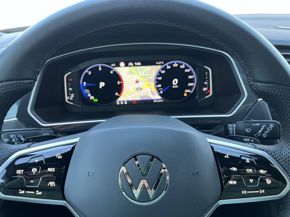 Acheter Volkswagen Tiguan Tiguan 2.0 TDI 150ch DSG7 R-Line 5p occasion dans les concessions du Groupe Faurie