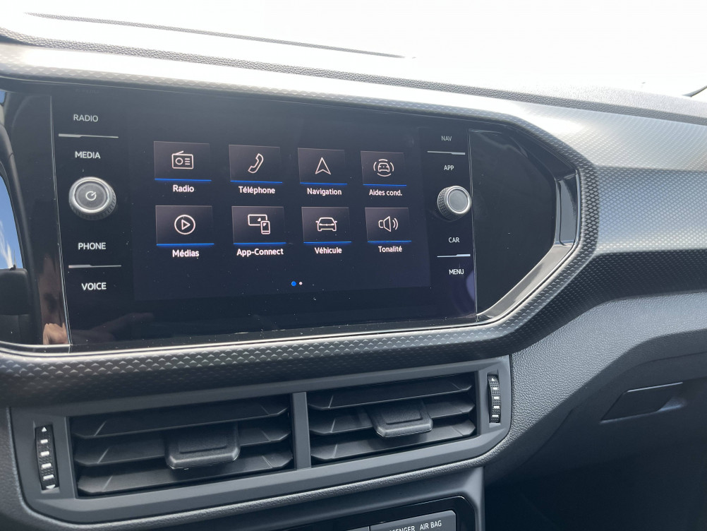 Acheter Volkswagen T-Cross T-Cross 1.0 TSI 95 Start/Stop BVM5 Life Plus 5p occasion dans les concessions du Groupe Faurie