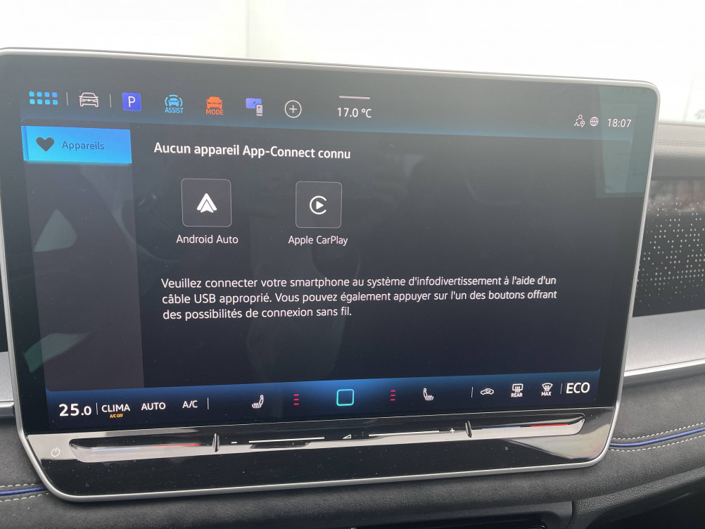 Acheter Volkswagen Tayron Tayron 1.5 eHybrid 204ch DSG6 5pl R-Line Edition 5p neuf dans les concessions du Groupe Faurie