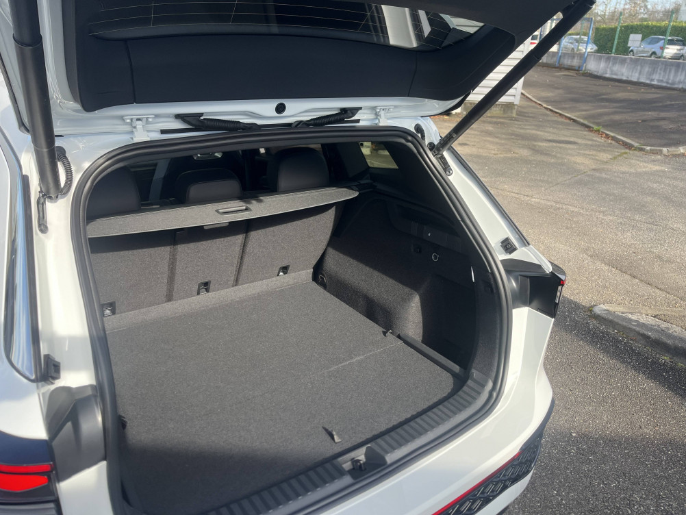 Acheter Volkswagen Tayron Tayron 1.5 eHybrid 204ch DSG6 5pl R-Line Edition 5p neuf dans les concessions du Groupe Faurie