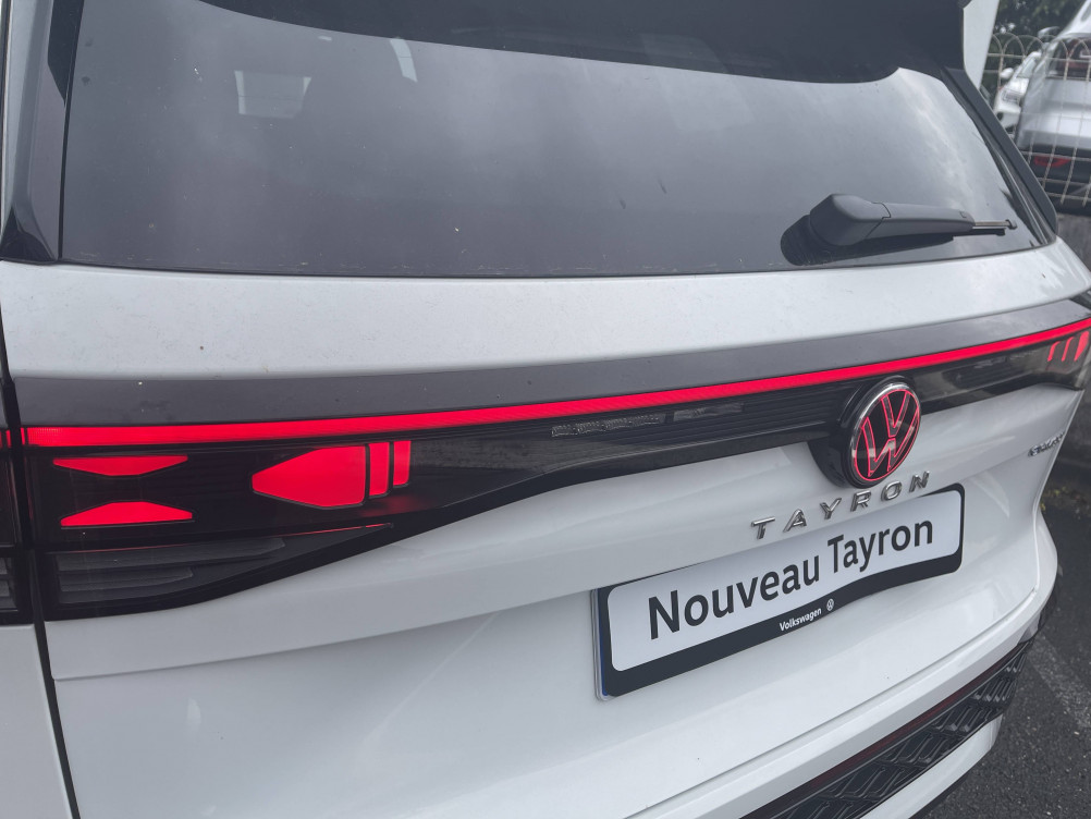 Acheter Volkswagen Tayron Tayron 1.5 eHybrid 204ch DSG6 5pl R-Line Edition 5p neuf dans les concessions du Groupe Faurie