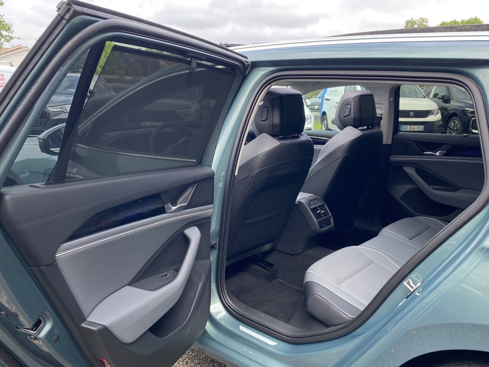 Acheter Volkswagen Passat Passat 1.5 eTSI OPF 150 DSG7 Elegance 5p neuf dans les concessions du Groupe Faurie