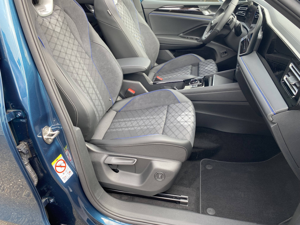 Acheter Volkswagen Tiguan Tiguan 2.0 TDI 150ch DSG7 R-Line Edition 5p neuf dans les concessions du Groupe Faurie