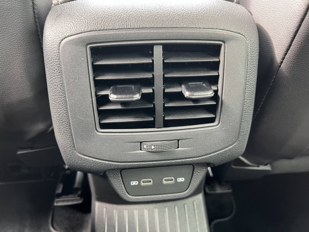 Acheter Volkswagen T-Roc T-Roc Cabriolet 1.5 TSI EVO 150 Start/Stop DSG7 R-Line 2p occasion dans les concessions du Groupe Faurie