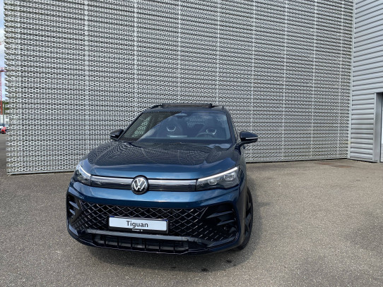 Acheter Volkswagen Tiguan Tiguan 2.0 TDI 150ch DSG7 R-Line Edition 5p neuve* dans les concessions du Groupe Faurie