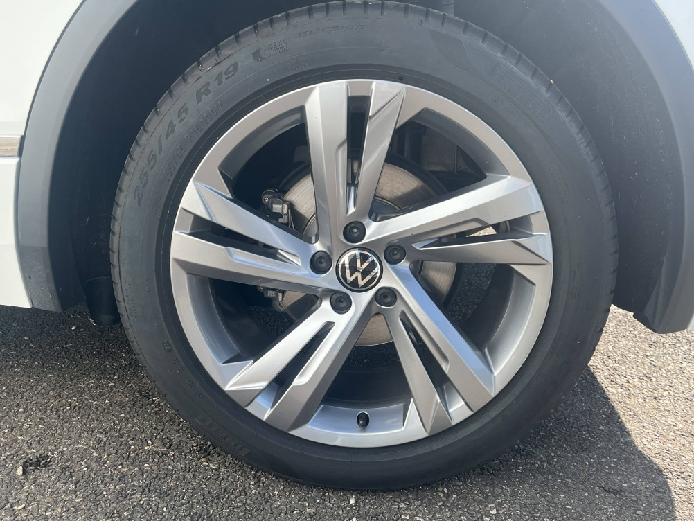 Acheter Volkswagen Tiguan Tiguan 2.0 TDI 150ch DSG7 R-Line 5p occasion dans les concessions du Groupe Faurie