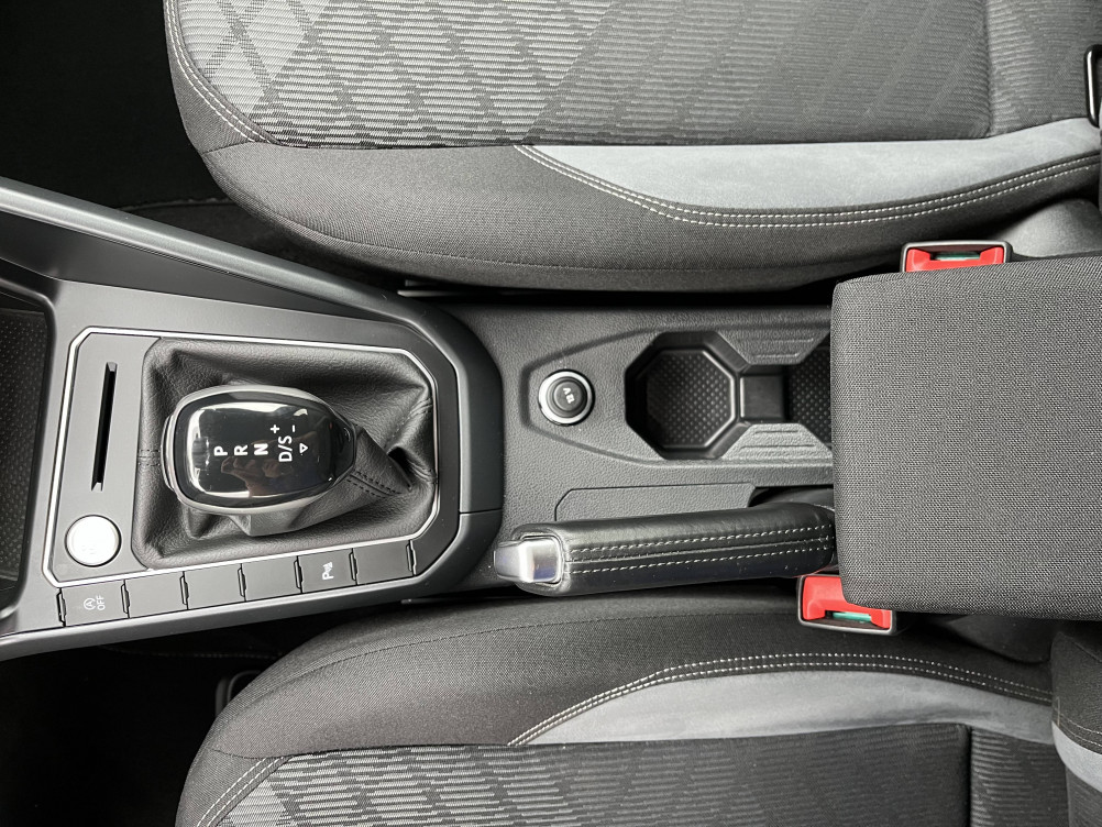 Acheter Volkswagen Polo Polo 1.0 TSI 110 S&S DSG7 R-Line 5p occasion dans les concessions du Groupe Faurie