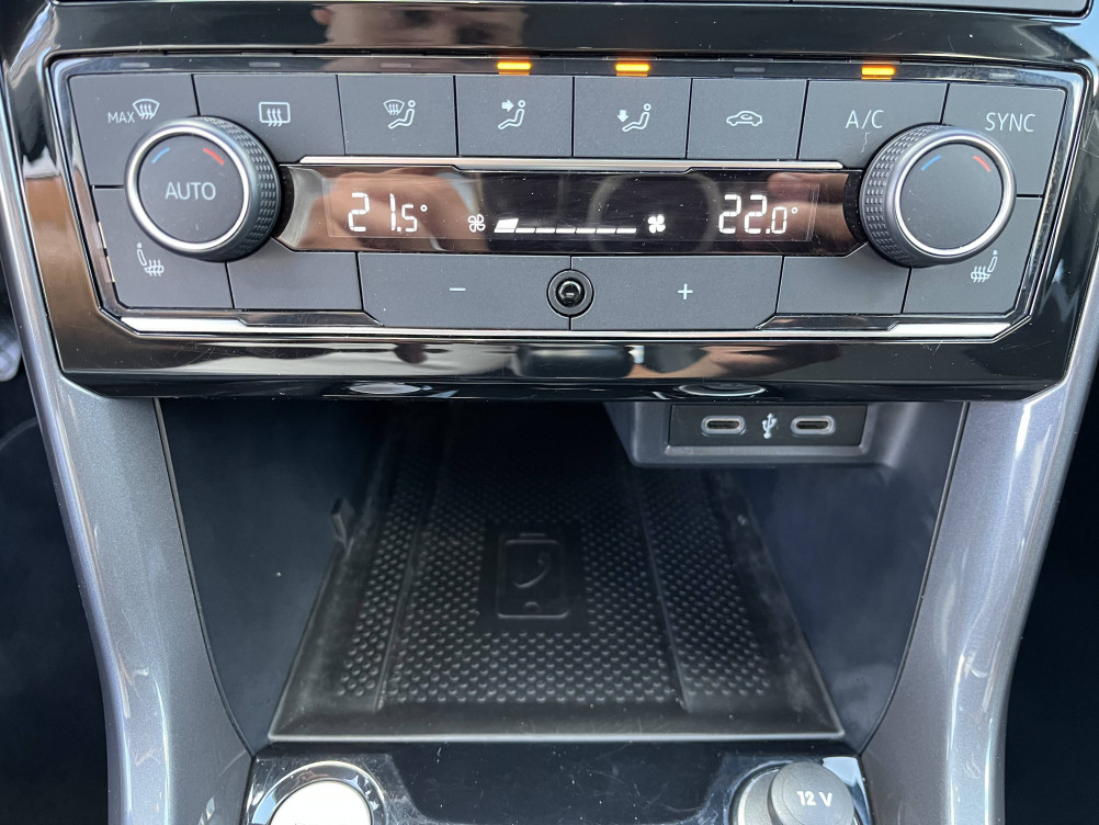 Acheter Volkswagen T-Cross T-Cross 1.0 TSI 115 Start/Stop BVM6 Carat 5p occasion dans les concessions du Groupe Faurie