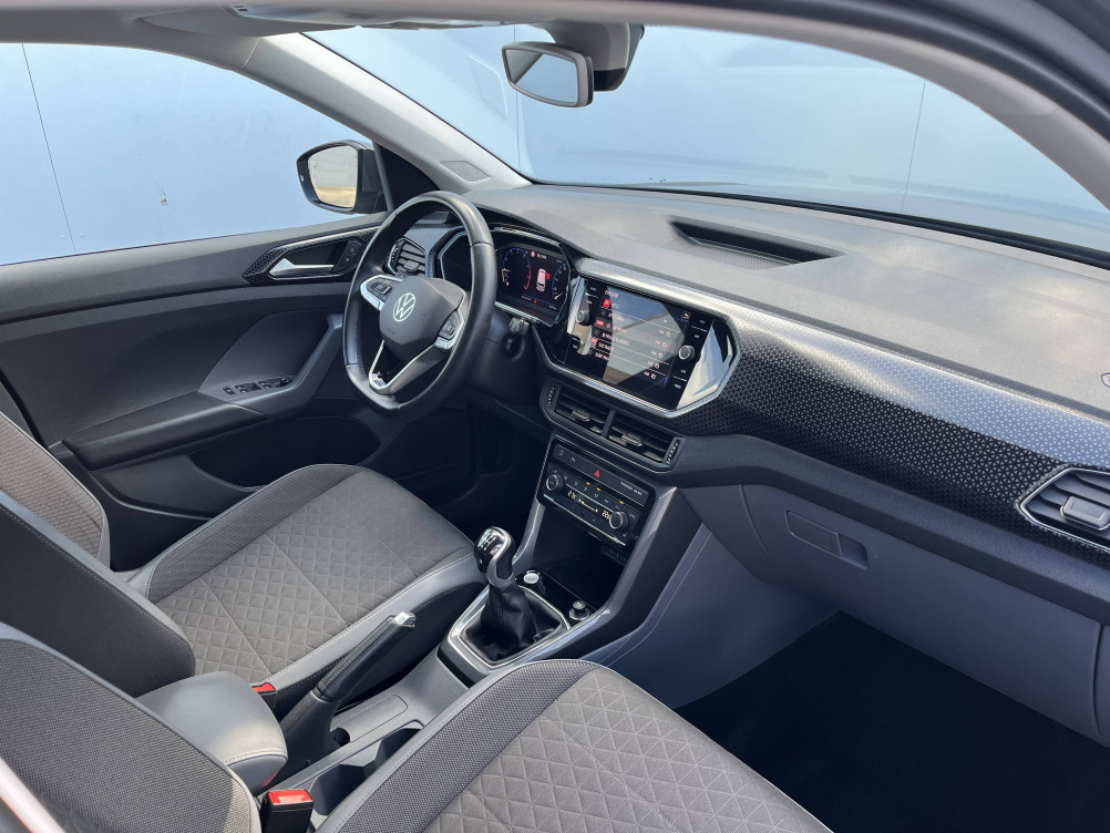 Acheter Volkswagen T-Cross T-Cross 1.0 TSI 115 Start/Stop BVM6 Carat 5p occasion dans les concessions du Groupe Faurie