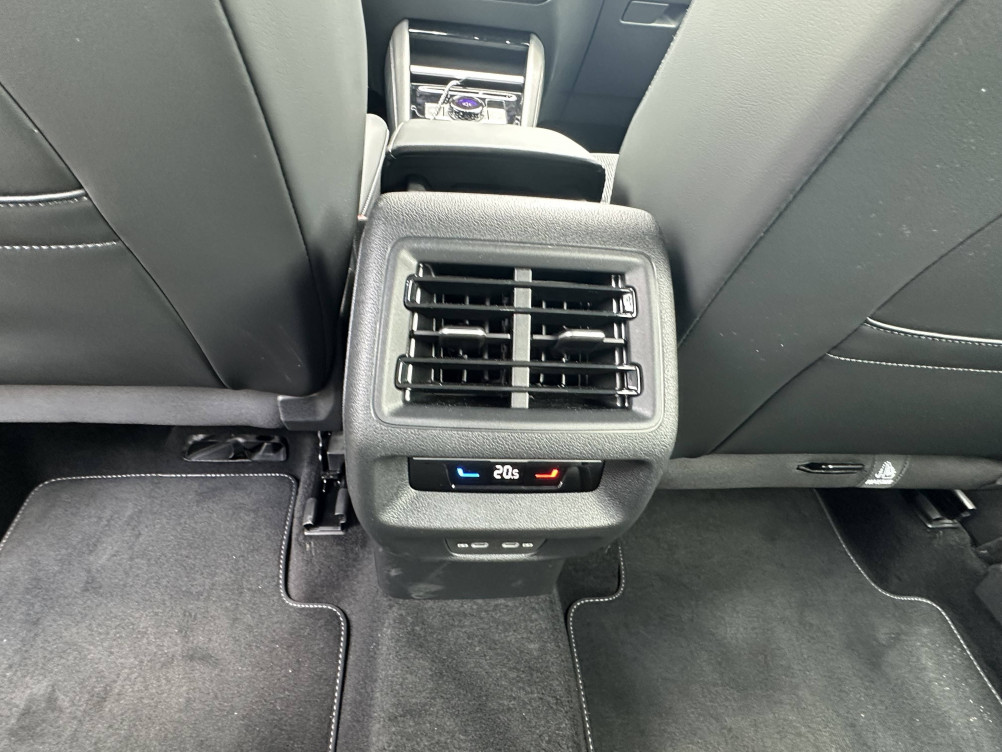 Acheter Volkswagen Tiguan Tiguan 2.0 TDI 150ch DSG7 R-Line Edition 5p neuf dans les concessions du Groupe Faurie