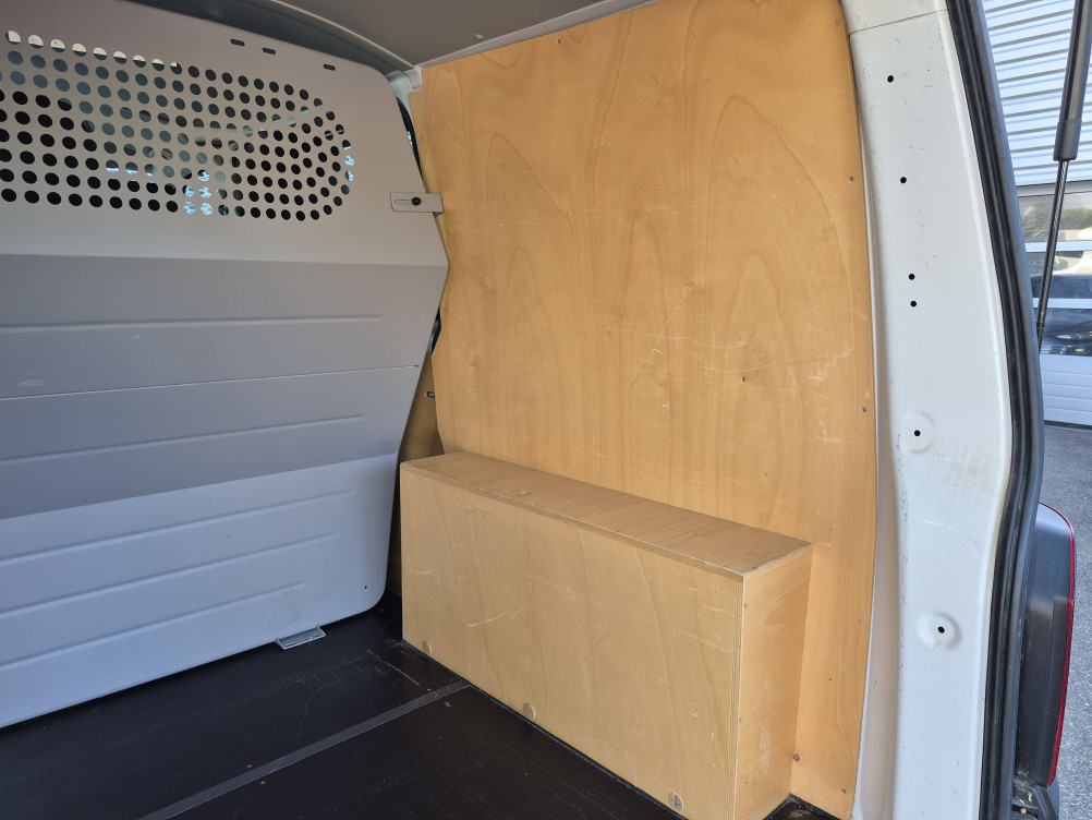 Acheter Volkswagen Transporter Fourgon T6 TRANSPORTER 6.1 VAN L1H1 2.0 TDI 150 DSG7 4MOTION BUSINESS LINE 4p occasion dans les concessions du Groupe Faurie