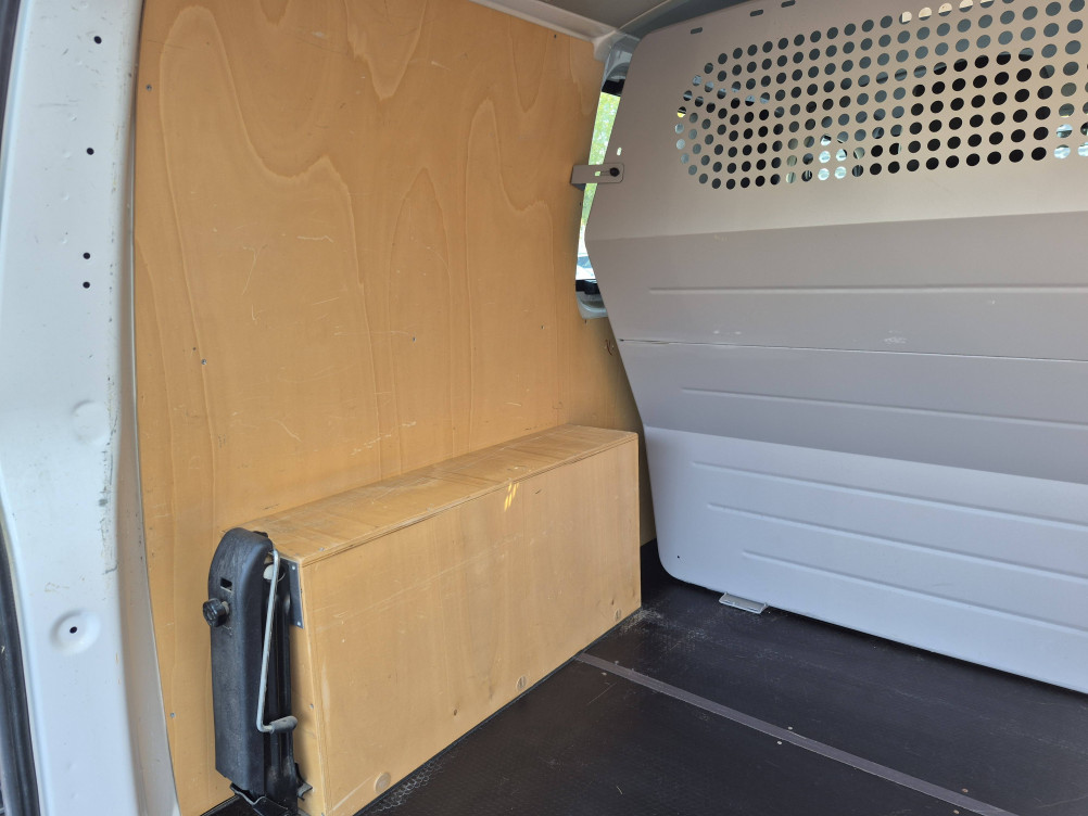 Acheter Volkswagen Transporter Fourgon T6 TRANSPORTER 6.1 VAN L1H1 2.0 TDI 150 DSG7 4MOTION BUSINESS LINE 4p occasion dans les concessions du Groupe Faurie