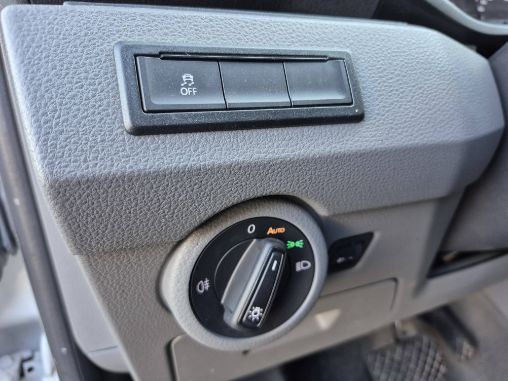 Acheter Volkswagen Transporter Fourgon T6 TRANSPORTER 6.1 VAN L1H1 2.0 TDI 150 DSG7 4MOTION BUSINESS LINE 4p occasion dans les concessions du Groupe Faurie