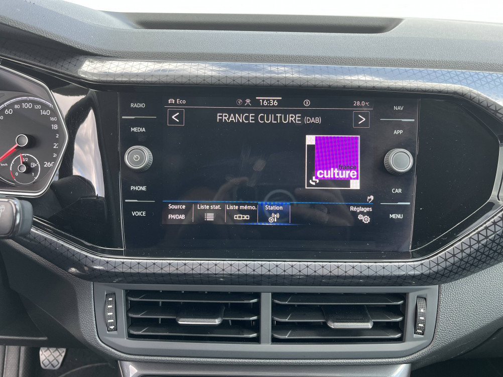 Acheter Volkswagen T-Cross T-Cross 1.0 TSI 110 Start/Stop BVM6 Carat 5p occasion dans les concessions du Groupe Faurie