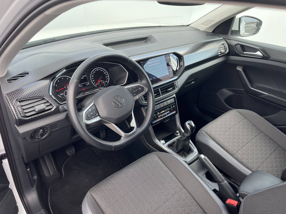 Acheter Volkswagen T-Cross T-Cross 1.0 TSI 110 Start/Stop BVM6 Carat 5p occasion dans les concessions du Groupe Faurie