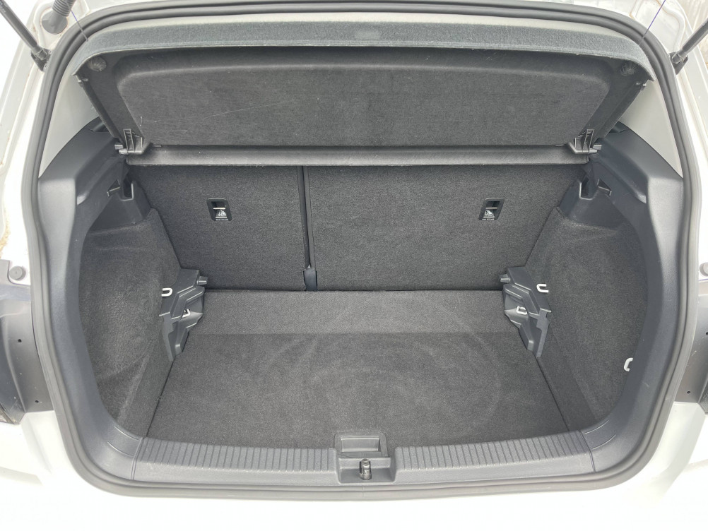 Acheter Volkswagen T-Cross T-Cross 1.0 TSI 110 Start/Stop BVM6 Carat 5p occasion dans les concessions du Groupe Faurie