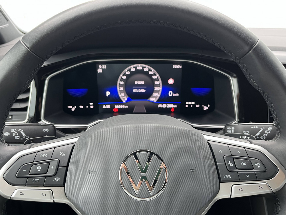 Acheter Volkswagen Polo Polo 1.0 TSI 110 S&S DSG7 R-Line 5p occasion dans les concessions du Groupe Faurie