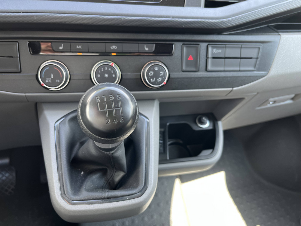 Acheter Volkswagen Transporter Fourgon T6 TRANSPORTER 6.1 VAN L1H1 2.0 TDI 150 BVM6 BUSINESS 4p occasion dans les concessions du Groupe Faurie