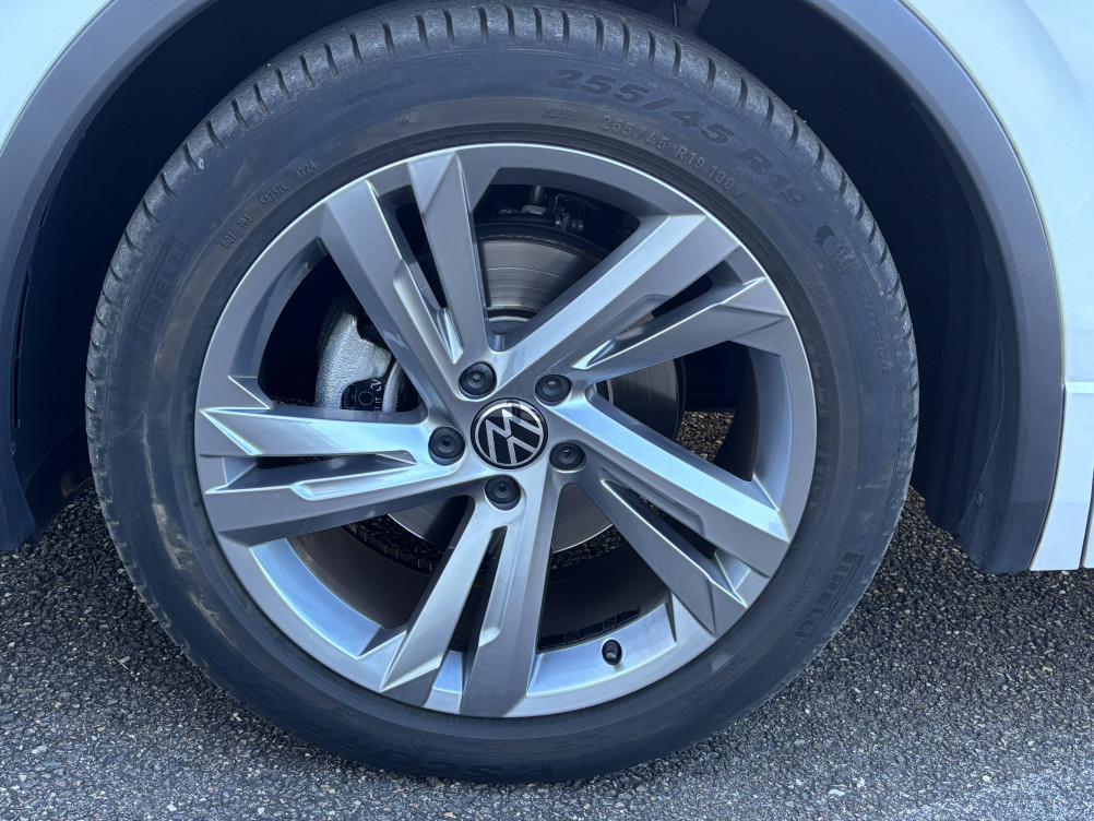 Acheter Volkswagen Tiguan Tiguan 2.0 TDI 150ch DSG7 R-Line 5p occasion dans les concessions du Groupe Faurie