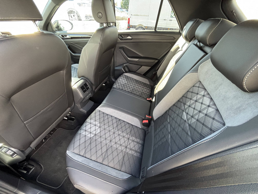 Acheter Volkswagen T-Roc T-Roc 1.5 TSI EVO 150 Start/Stop DSG7 R-Line 5p occasion dans les concessions du Groupe Faurie