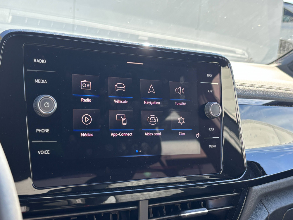 Acheter Volkswagen T-Roc T-Roc 1.5 TSI EVO 150 Start/Stop DSG7 R-Line 5p occasion dans les concessions du Groupe Faurie