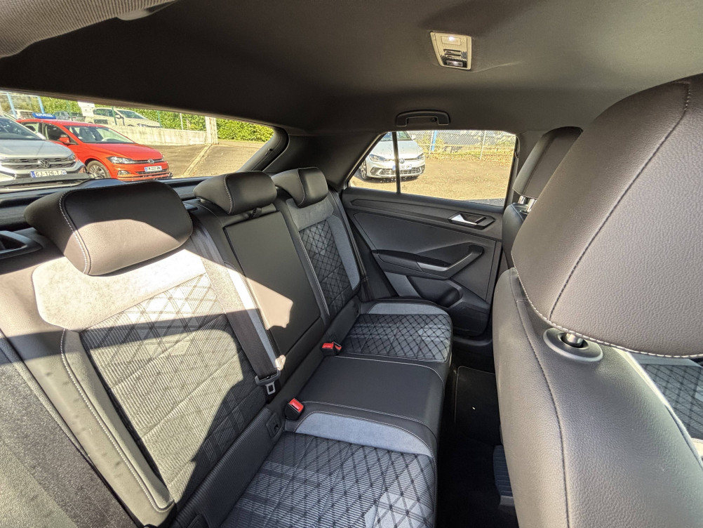 Acheter Volkswagen T-Roc T-Roc 1.5 TSI EVO 150 Start/Stop DSG7 R-Line 5p occasion dans les concessions du Groupe Faurie