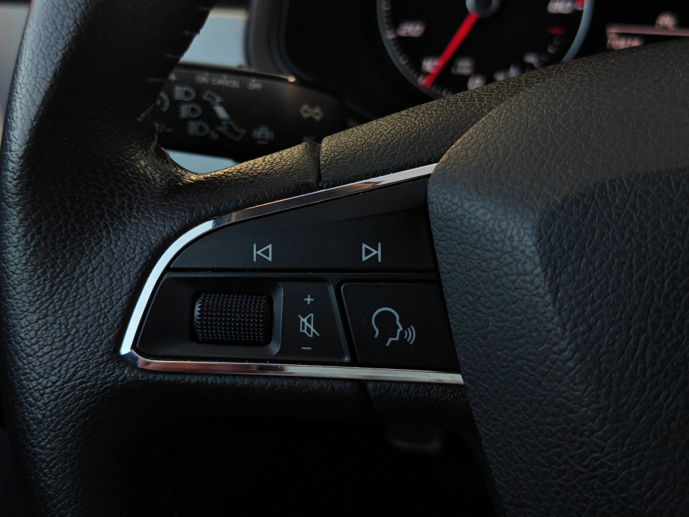 Acheter Seat Arona Arona 1.0 EcoTSI 95 ch Start/Stop BVM5 Urban 5p occasion dans les concessions du Groupe Faurie