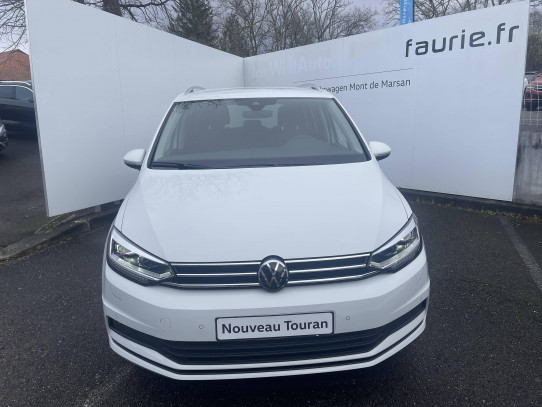 Acheter Volkswagen Touran Touran 2.0 TDI 150 DSG7 7pl VW Edition 5p neuve* dans les concessions du Groupe Faurie