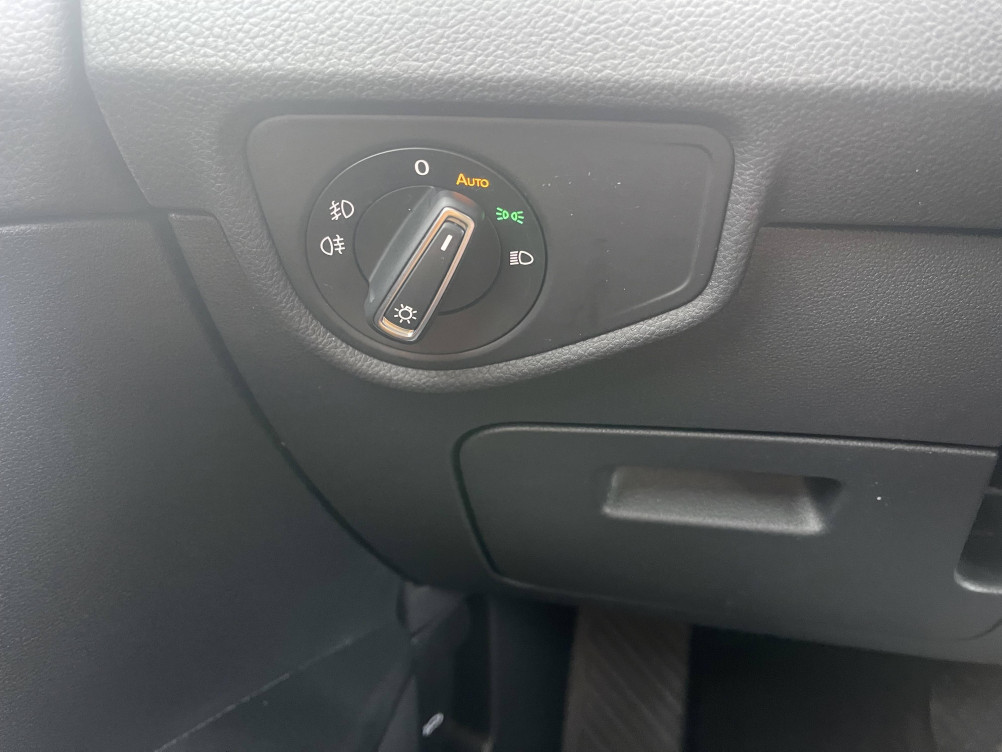 Acheter Volkswagen Touran Touran 2.0 TDI 150 DSG7 7pl VW Edition 5p neuf dans les concessions du Groupe Faurie