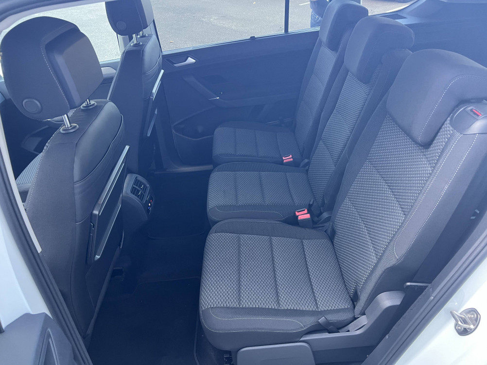 Acheter Volkswagen Touran Touran 2.0 TDI 150 DSG7 7pl VW Edition 5p neuf dans les concessions du Groupe Faurie