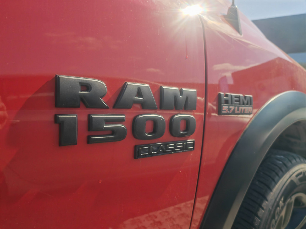 Acheter Dodge RAM Nitro DODGE RAM DS1500 V8 5.7L HEMI MDS VVT BVA8 SLT WARLOCK Crew Cab 4X 5p occasion dans les concessions du Groupe Faurie