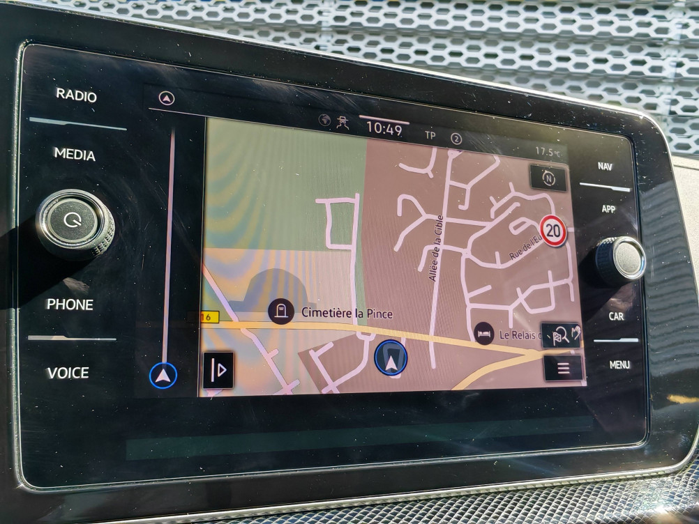 Acheter Volkswagen T-Cross T-Cross 1.0 TSI 115 Start/Stop DSG7 R-Line 5p occasion dans les concessions du Groupe Faurie