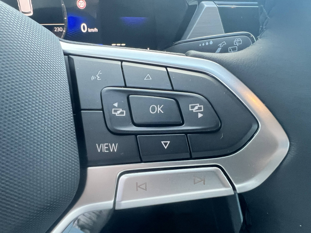 Acheter Volkswagen Touran Touran 2.0 TDI 150 DSG7 7pl VW Edition 5p neuf dans les concessions du Groupe Faurie