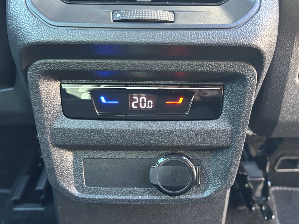 Acheter Volkswagen Tiguan Tiguan 2.0 TDI 150ch DSG7 R-Line 5p occasion dans les concessions du Groupe Faurie