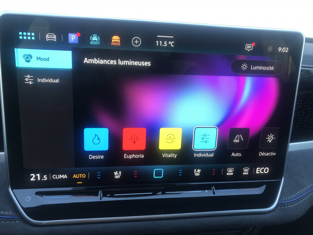 Acheter Volkswagen Passat Passat 1.5 eHybrid 272 DSG6 R-Line 5p neuf dans les concessions du Groupe Faurie