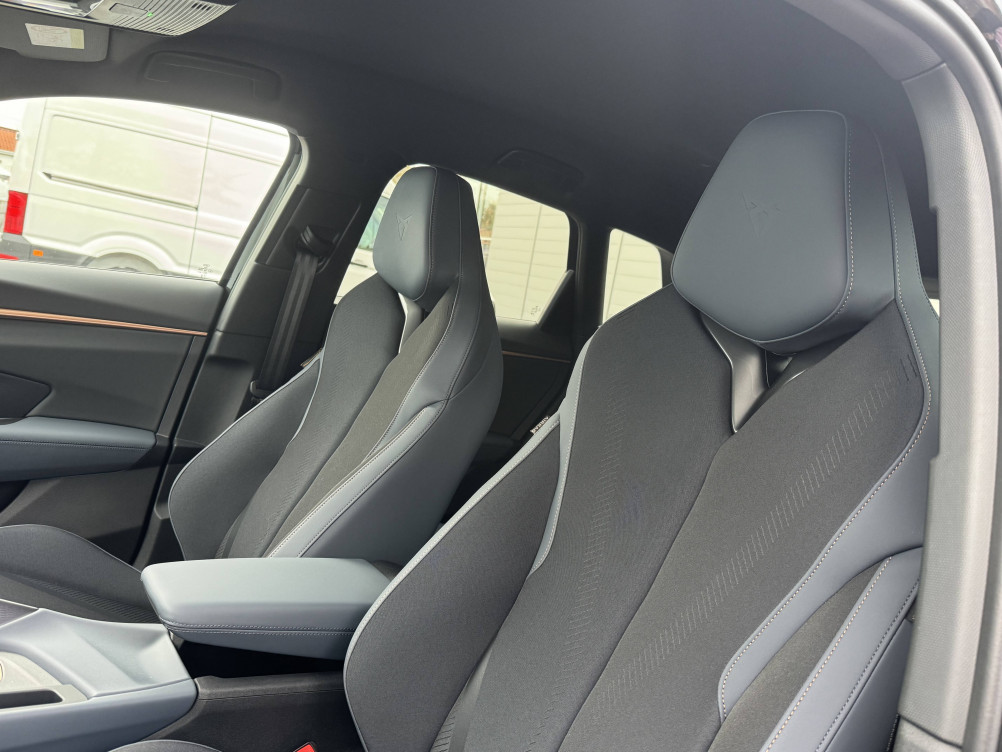 Acheter Cupra Terramar Terramar 1.5 eHybrid 272 ch DSG6 VZ 5p neuf dans les concessions du Groupe Faurie