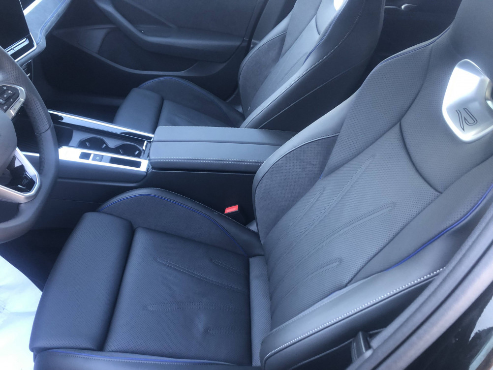 Acheter Volkswagen Passat Passat 1.5 eHybrid 272 DSG6 R-Line 5p neuf dans les concessions du Groupe Faurie