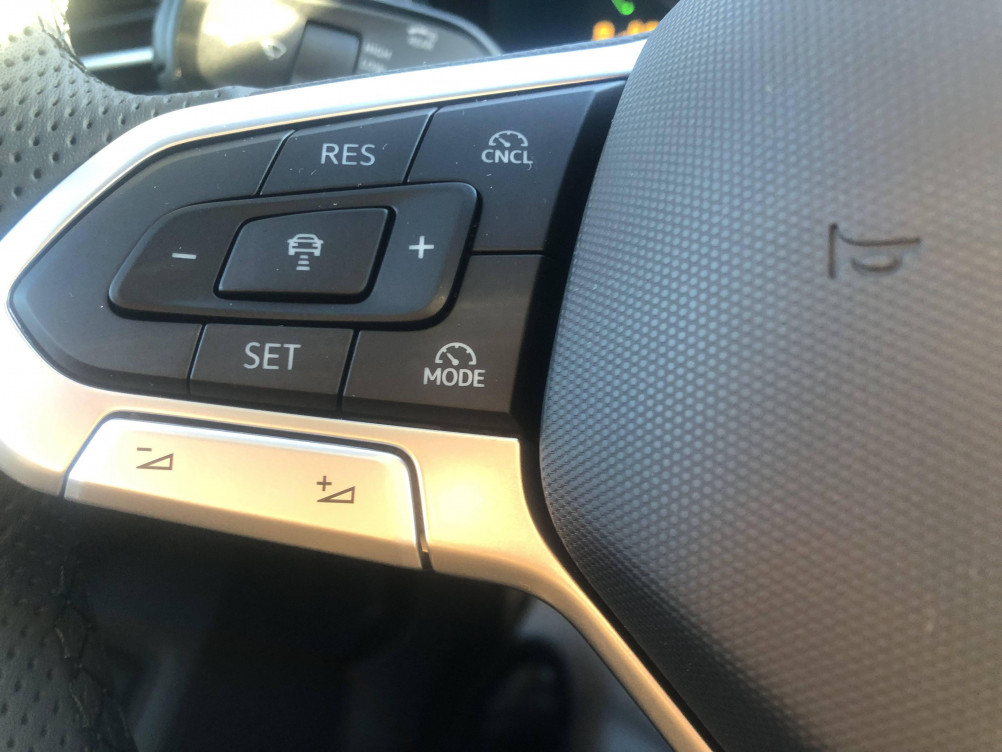 Acheter Volkswagen Passat Passat 1.5 eHybrid 272 DSG6 R-Line 5p neuf dans les concessions du Groupe Faurie