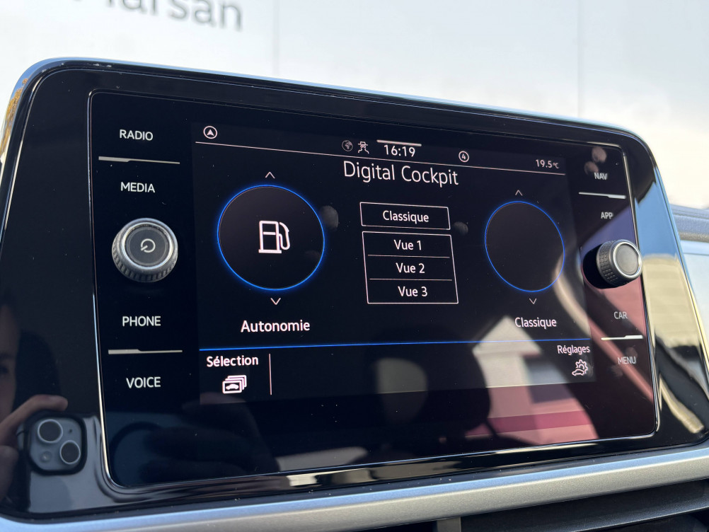 Acheter Volkswagen T-Roc T-Roc 2.0 TDI 150 Start/Stop DSG7 Life Business 5p occasion dans les concessions du Groupe Faurie