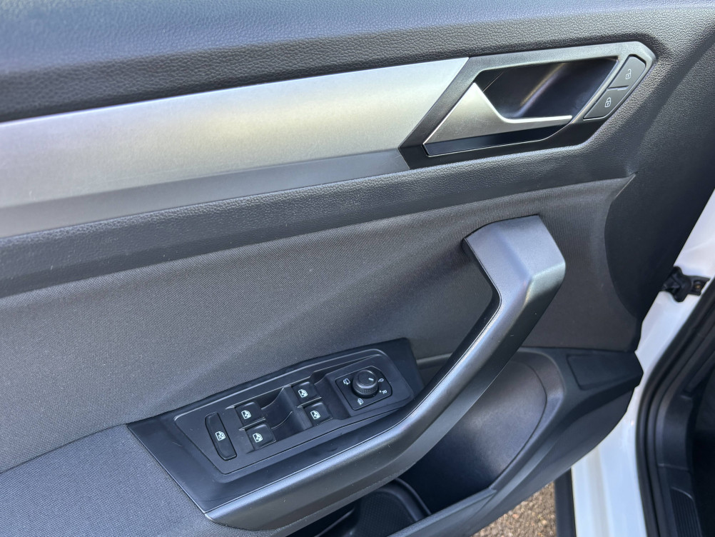 Acheter Volkswagen T-Roc T-Roc 2.0 TDI 150 Start/Stop DSG7 Life Business 5p occasion dans les concessions du Groupe Faurie