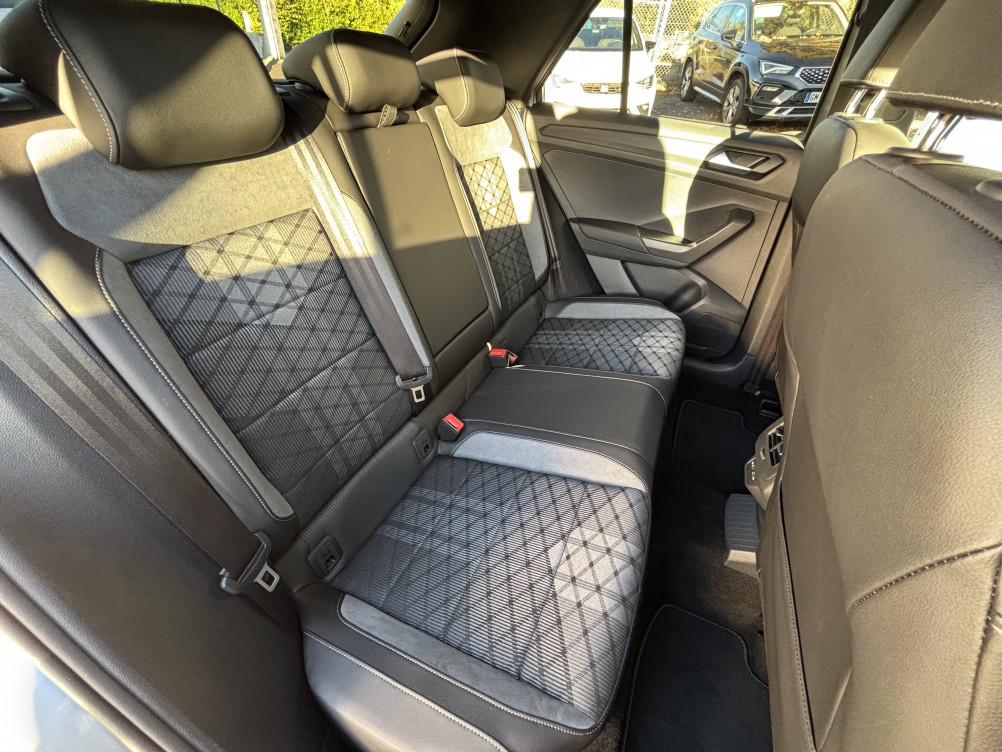 Acheter Volkswagen T-Roc T-Roc 1.5 TSI EVO 150 Start/Stop DSG7 R-Line 5p occasion dans les concessions du Groupe Faurie