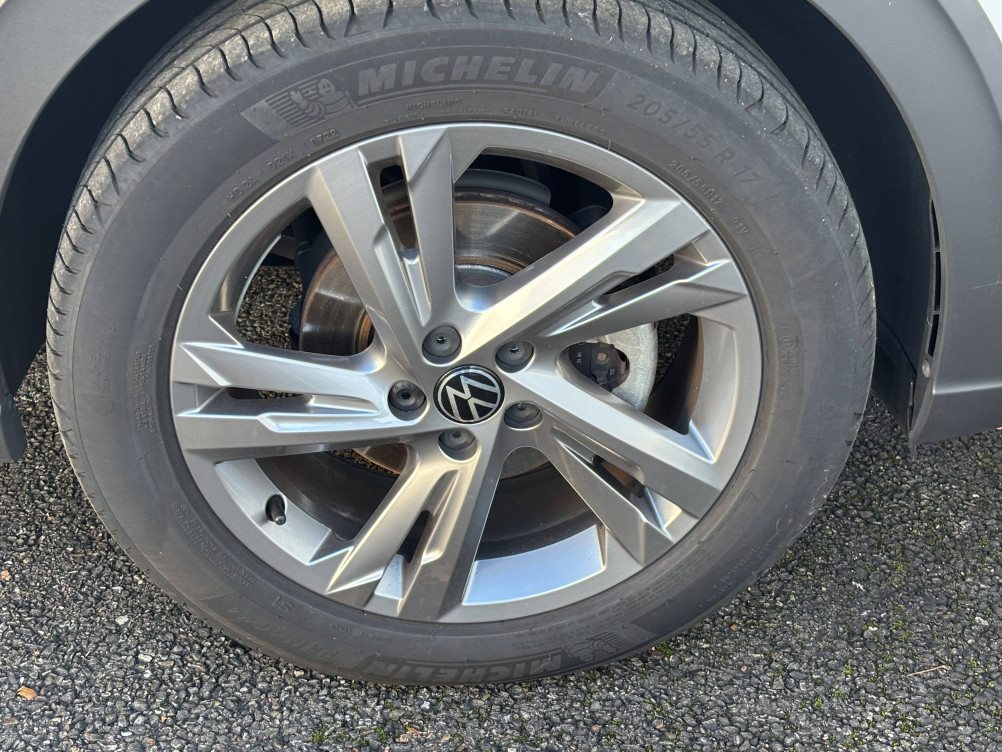 Acheter Volkswagen Taigo Taigo 1.0 TSI 110 DSG7 R-Line 5p occasion dans les concessions du Groupe Faurie