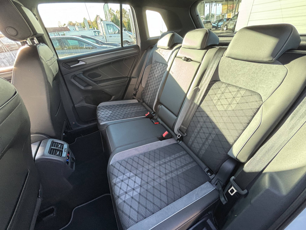 Acheter Volkswagen Tiguan Tiguan 2.0 TDI 150ch DSG7 R-Line 5p occasion dans les concessions du Groupe Faurie